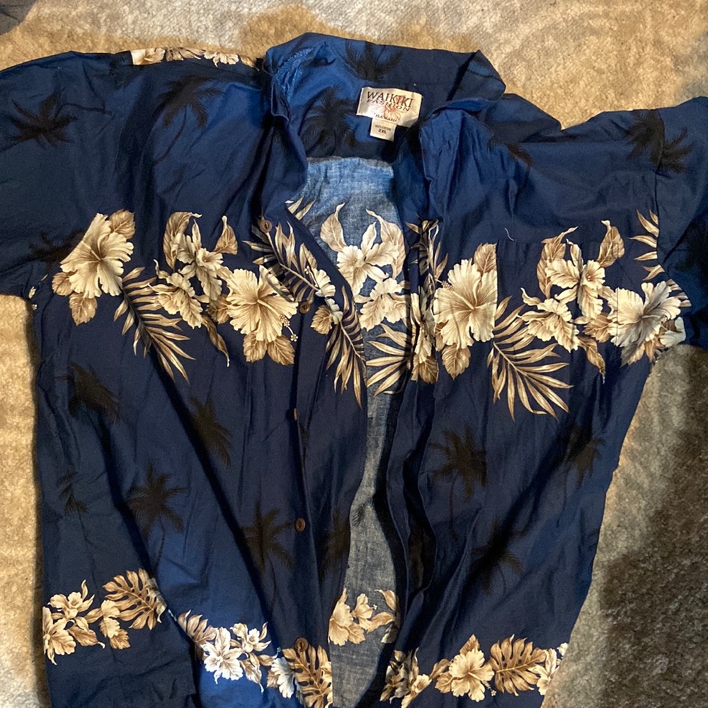 Hawaiian short sleeve FROM HILO, HAWAII 100% cotton